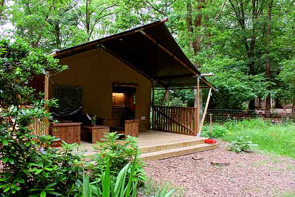 Voorzijde safaritent Het Edelhert